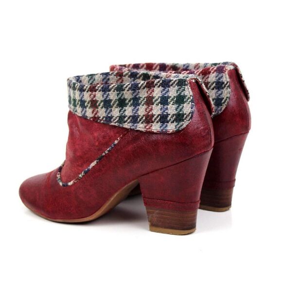 NOT RATED RED GENUINE LEATHER MID HEEL ROUND TOE ANKLE BOOTS SHOES Sz 7US 37EU - Picture 4 of 9